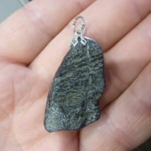 Pendentif Spinelle noir 13,1 gr ultra rare gg 78