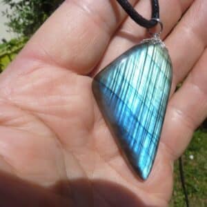 Pendentif Labradorite spécial pour thérapeute GG 609
