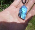 Pendentif Labradorite brut spécial pour thérapeute GG 247