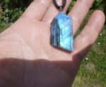 Pendentif Labradorite brut spécial pour thérapeute GG 247