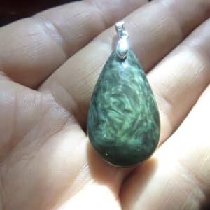 Pendentif Obsidienne oeil céleste mentogochol GG 3306