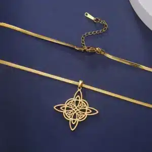 Collier Pendentif noeud de sorcière-Triquetra (Wiccan) ref 02 or 