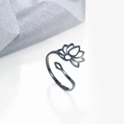 Bague ajustable Fleur de lotus ref noir