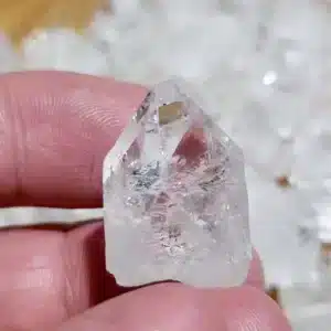 Apophyllite en lithothérapie : vertus, propriétés et usages
