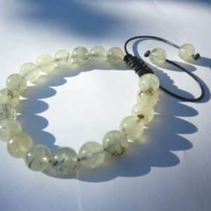 Bracelet réglable Préhnite - perles 8 mm