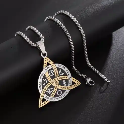 Collier Pendentif noeud de sorcière (Wiccan) ref 03