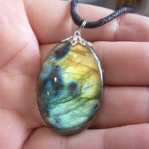 Collier pendentif Labradorite GG 1708