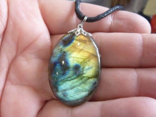 Collier pendentif Labradorite GG 1708