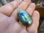 Collier pendentif Labradorite GG 2008 + chaine acier inoxydable 50 cm