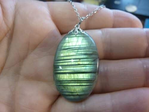Collier pendentif Labradorite GG 3208 + chaine acier inoxydable 50 cm