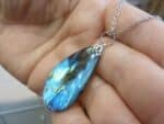 Collier pendentif Labradorite GG 3308 + chaine acier inoxydable 50 cm
