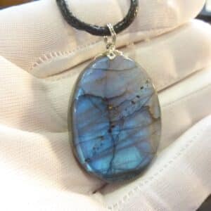Pendentif Labradorite spécial pour thérapeute GG 3908