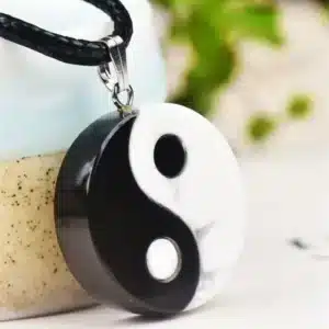Pendentif Yin-Yang en Howlite-Obsidienne Noire