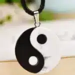 Pendentif Yin-Yang en Howlite-Obsidienne Noire