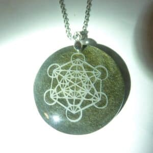 Pendentif Obsidienne dorée-Cube de metatron + chaine acier inoxydable 50 cm