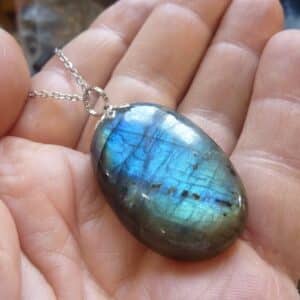 Pendentif Labradorite GG 8809 + chaine acier inoxydable 50 cm