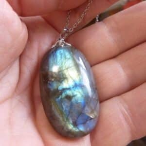 Pendentif Labradorite GG 9809 + chaine acier inoxydable 50 cm