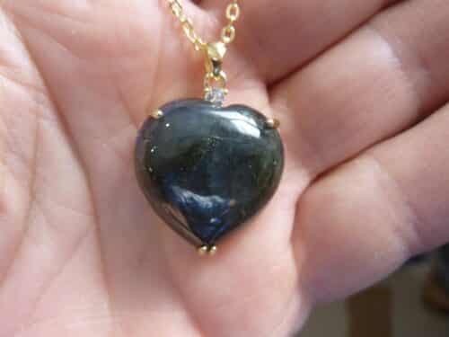 Collier pendentif coeur Labradorite + chaine acier inoxydable 50 cm