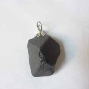 Pendentif Spinelle noir 16,6 gr ultra rare GG 1109