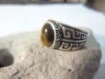 Bague réglable Oeil de tigre monture argent 925