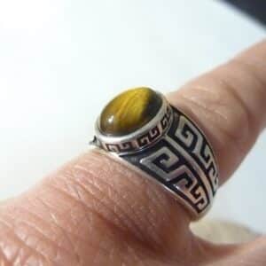 Bague réglable Oeil de tigre monture argent 925