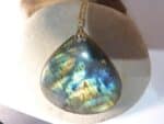 Collier pendentif Labradorite spécial thérapeute GG 4409 + chaine acier inoxydable doré 50 cm