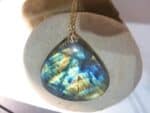 Collier pendentif Labradorite spécial thérapeute GG 4409 + chaine acier inoxydable doré 50 cm